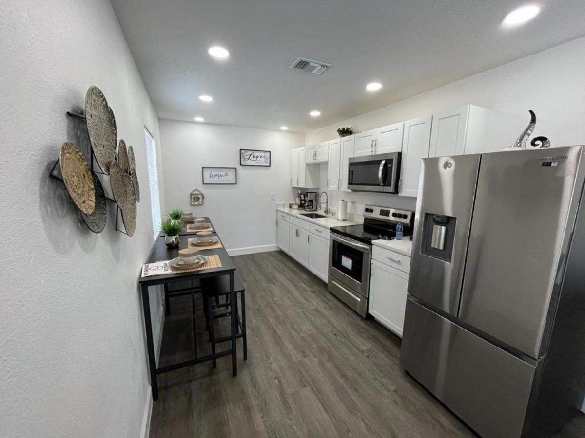 Incredible Comfortable Apartments Near The Airport And Beaches Tampa Buitenkant foto