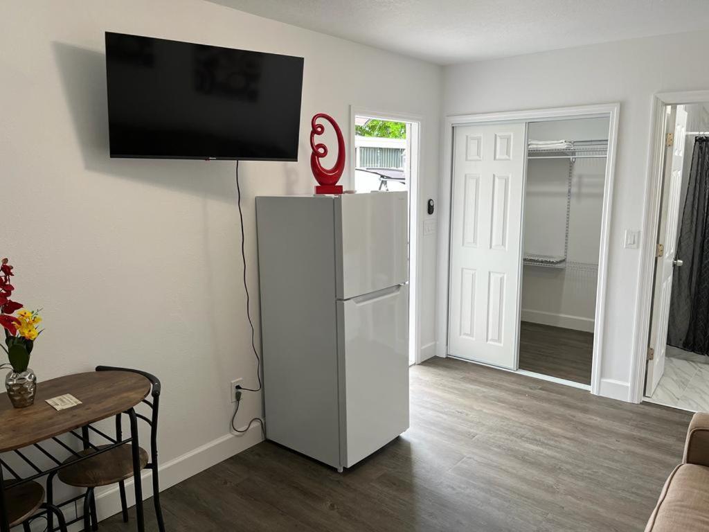 Incredible Comfortable Apartments Near The Airport And Beaches Tampa Buitenkant foto